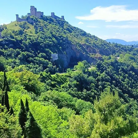 Lägenhet La Barba Del Frate Assisi